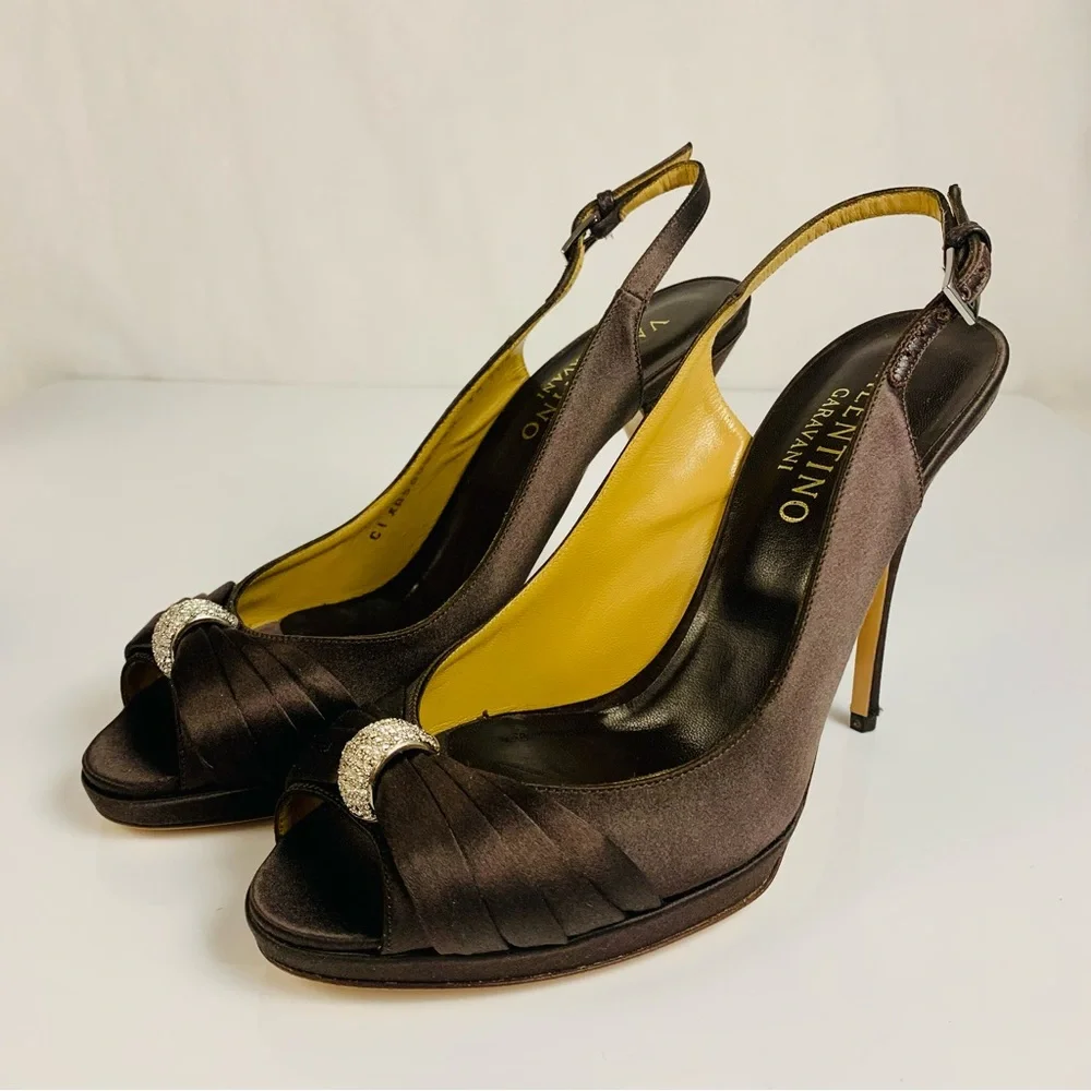 Valentino Slingback Brown Pumps Size 38.5 - Picture 3 of 10